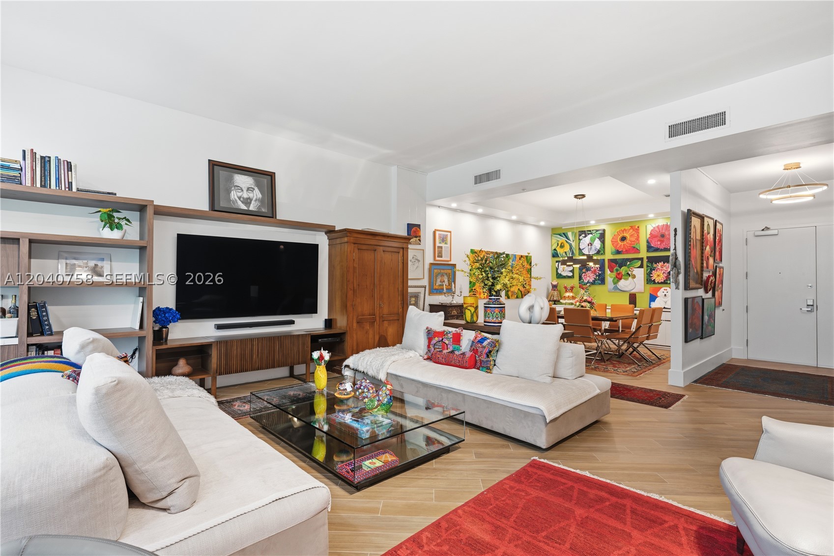 OCEANIA IV CONDO - Residential