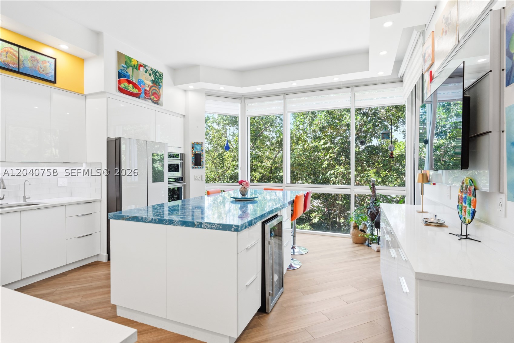 OCEANIA IV CONDO - Residential