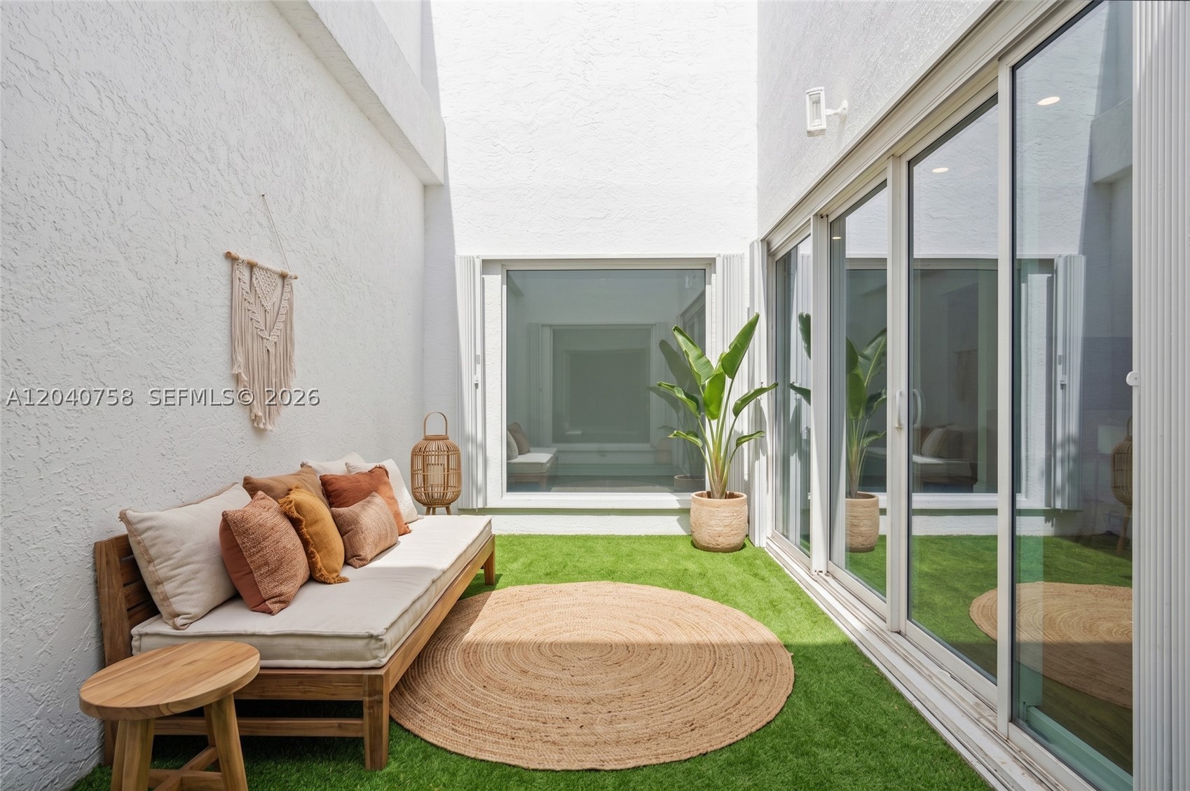 OCEANIA IV CONDO - Residential