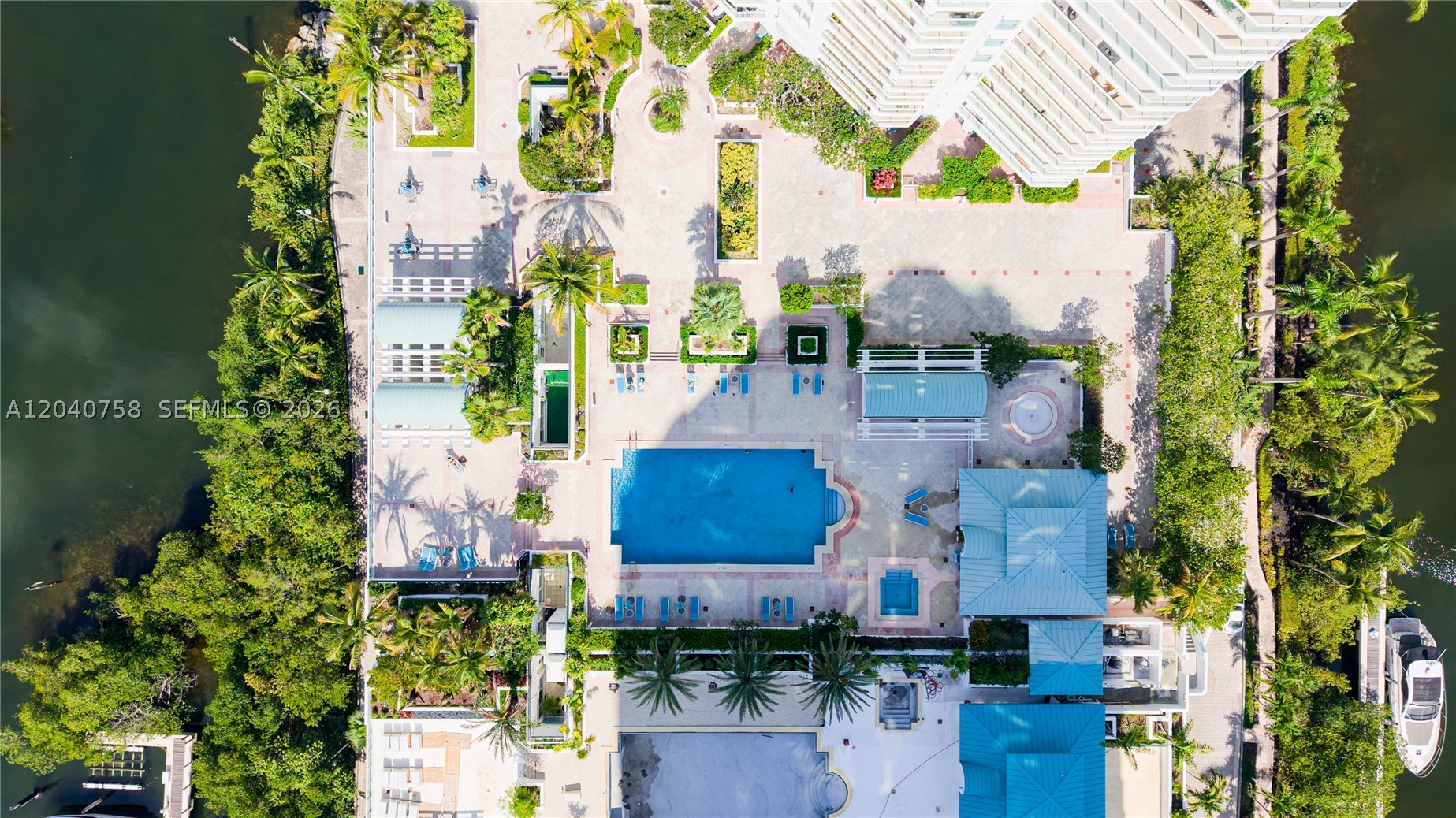 OCEANIA IV CONDO - Residential