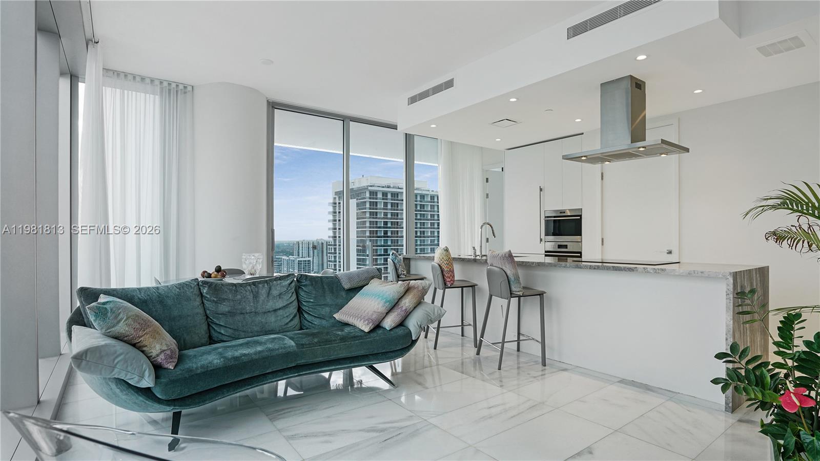 ESCOTTONIA PARK - Residential