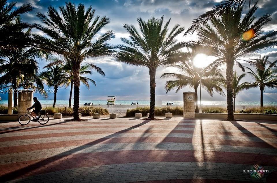 DECOPLAGE CONDO - Residential Lease