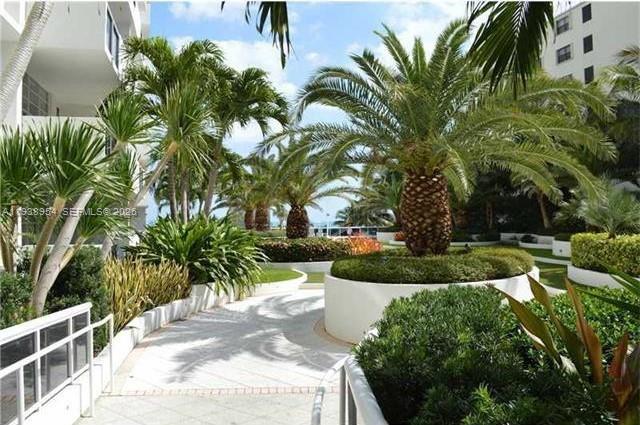 DECOPLAGE CONDO - Residential Lease