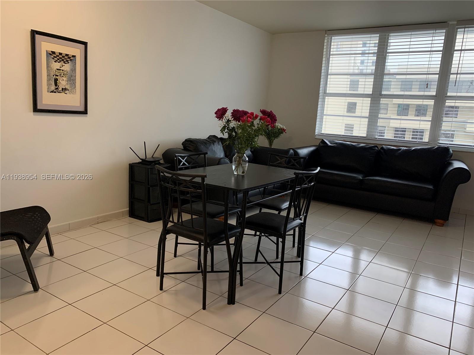 DECOPLAGE CONDO - Residential Lease