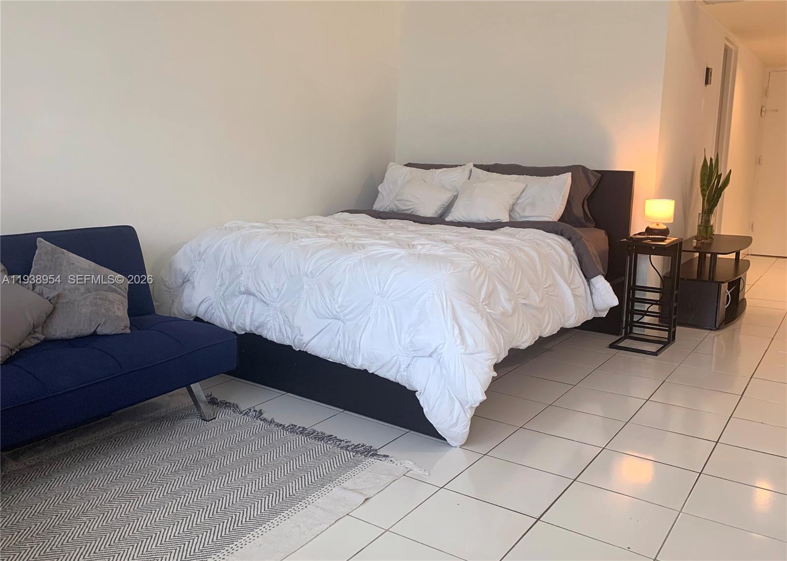 DECOPLAGE CONDO - Residential Lease