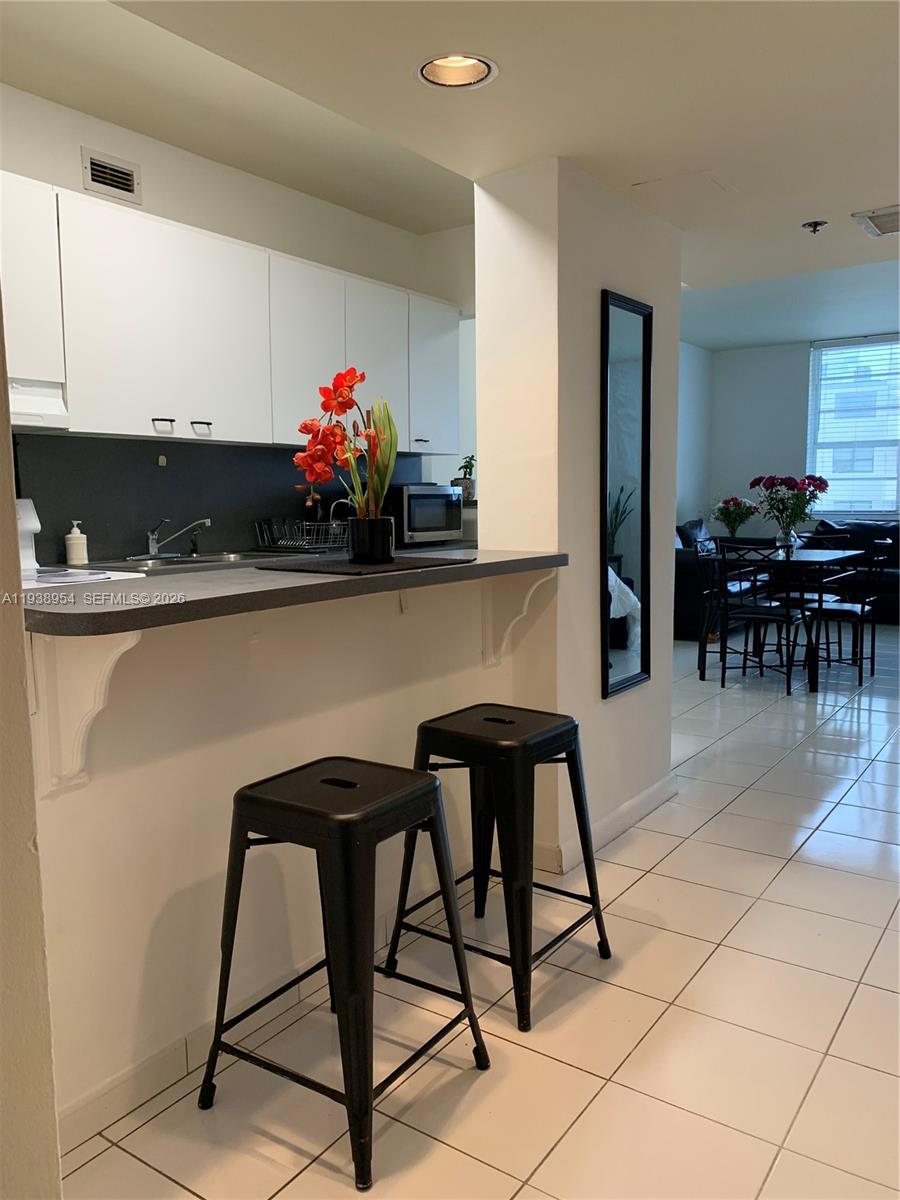 DECOPLAGE CONDO - Residential Lease