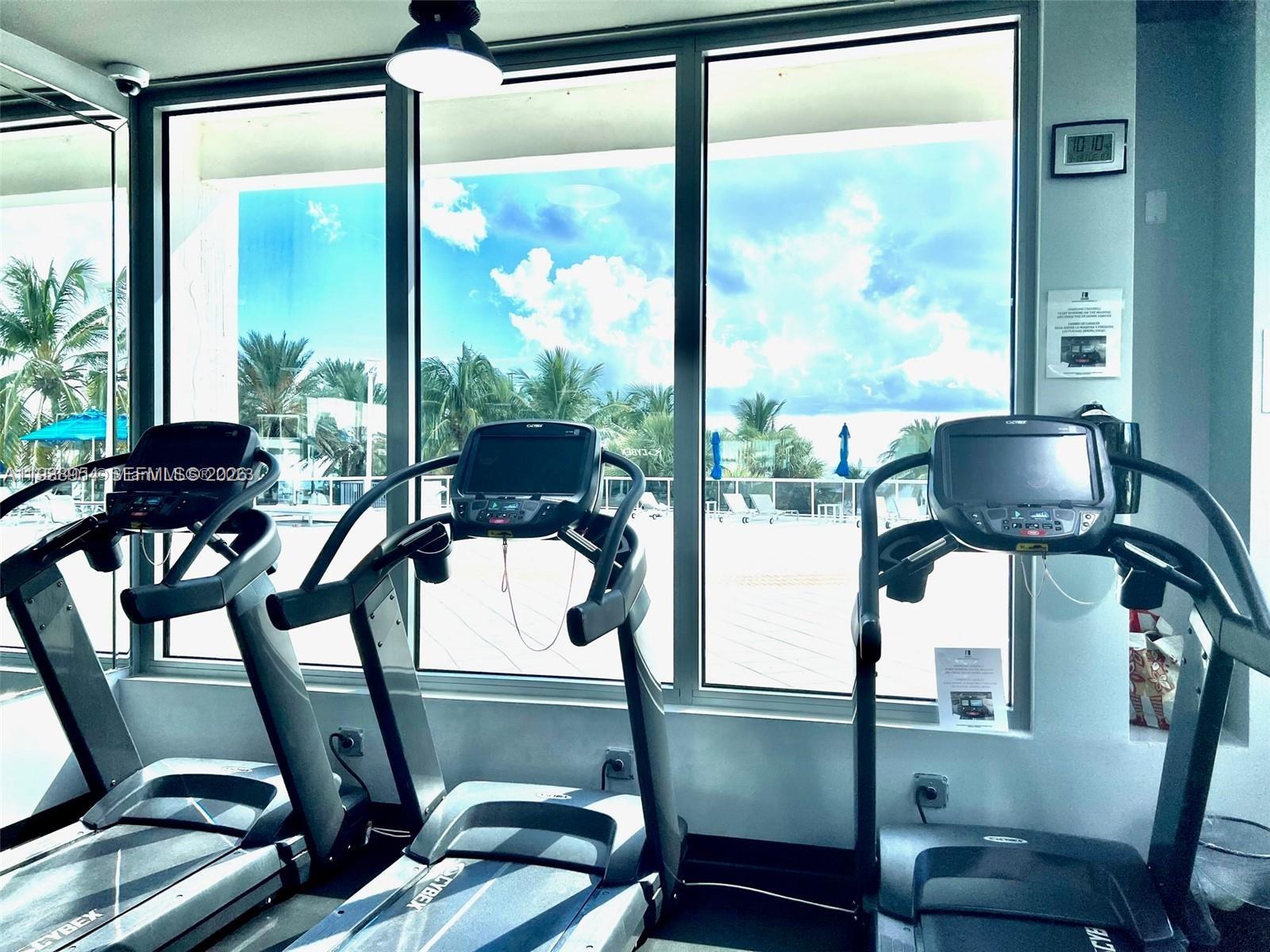 DECOPLAGE CONDO - Residential Lease