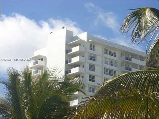 DECOPLAGE CONDO - Residential Lease