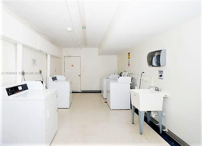 DECOPLAGE CONDO - Residential Lease