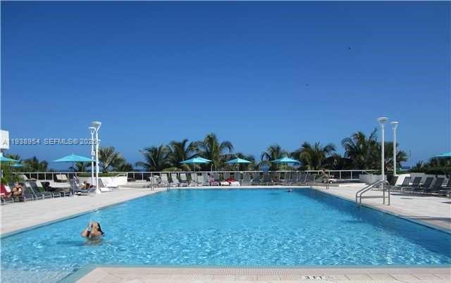 DECOPLAGE CONDO - Residential Lease