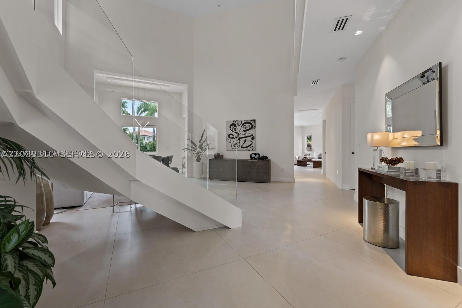 DORAL ISLES VENETIA - Residential