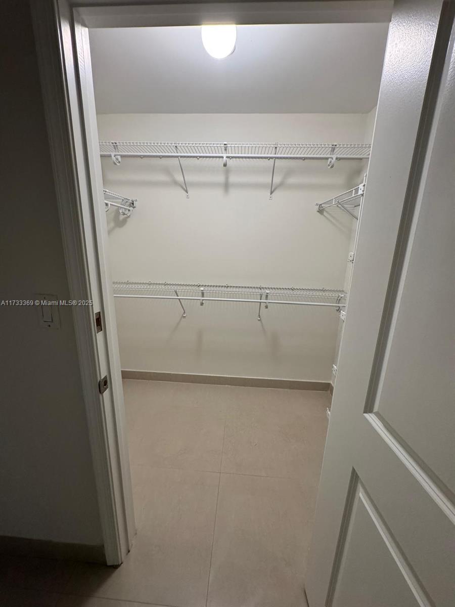 TOSCANO CONDO - Residential Lease