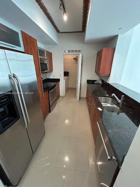 TOSCANO CONDO - Residential Lease