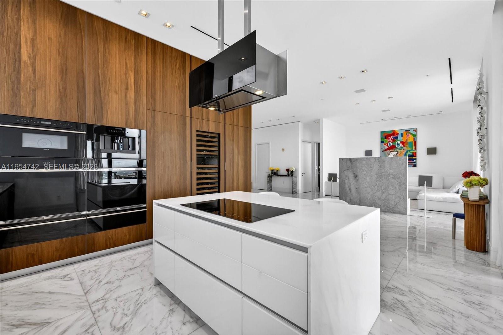 MUSE CONDO - Residential