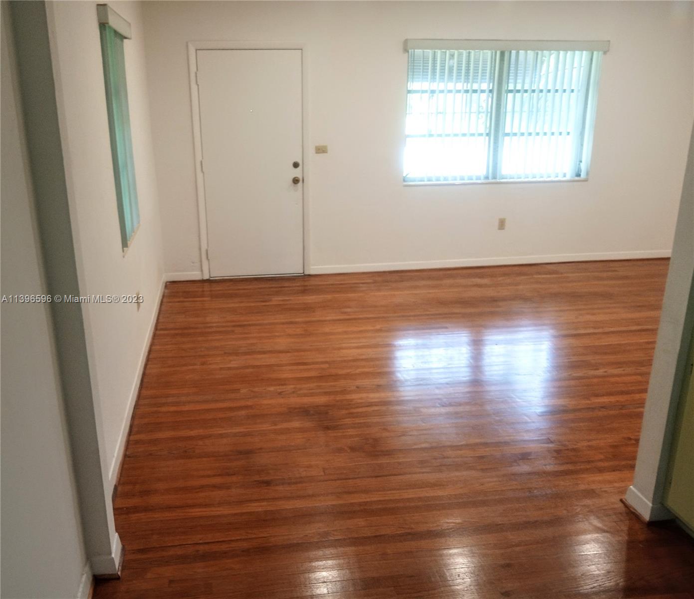 GLENROYAL AMD - Residential Lease