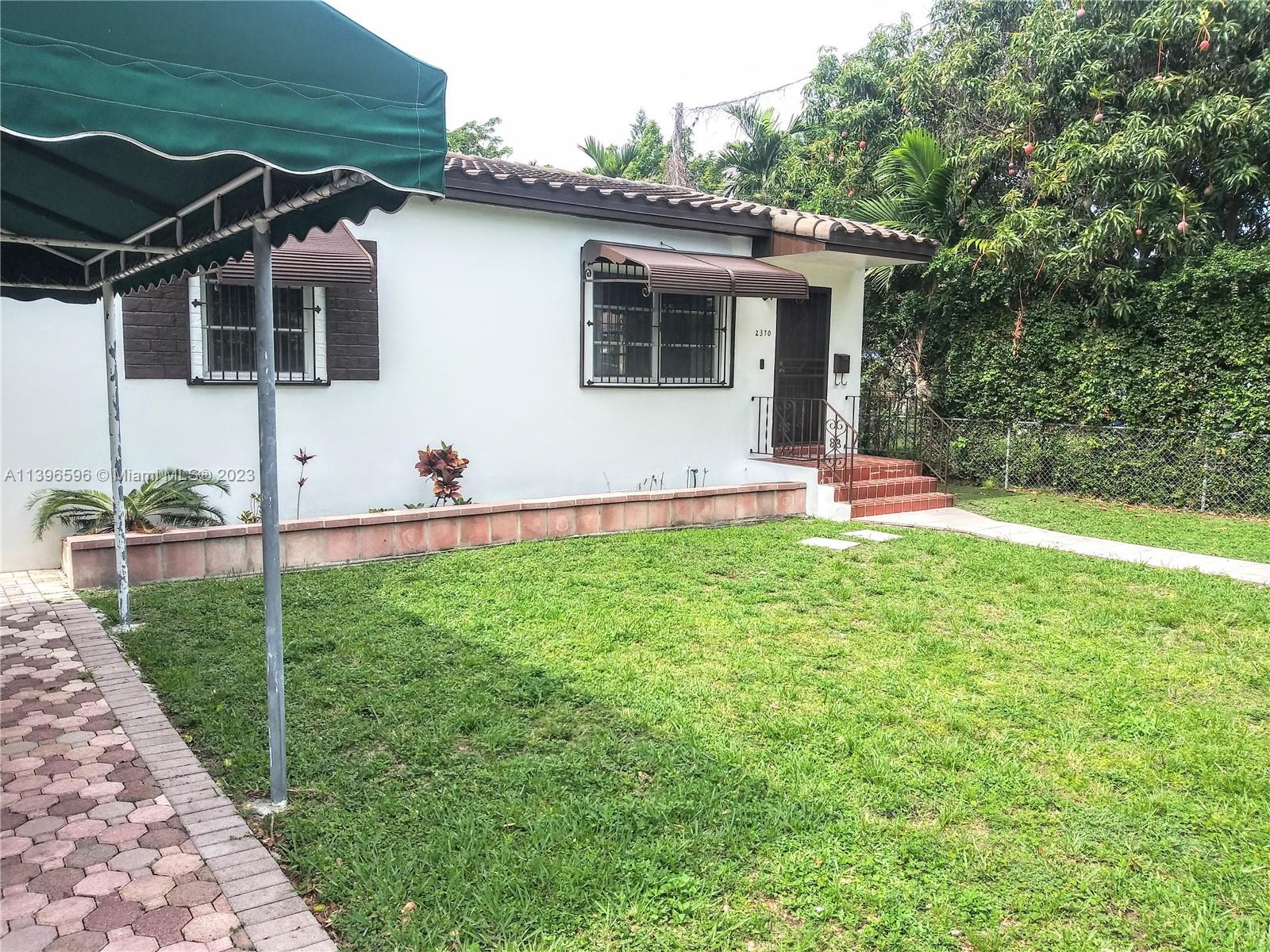 GLENROYAL AMD - Residential Lease