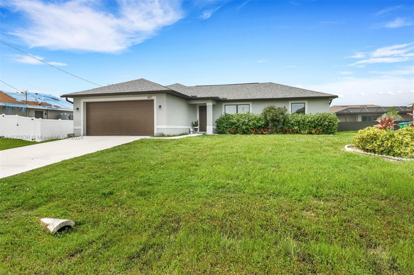 CAPE CORAL - Residential
