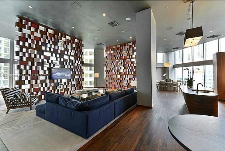 BRICKELLHOUSE CONDO - Residential