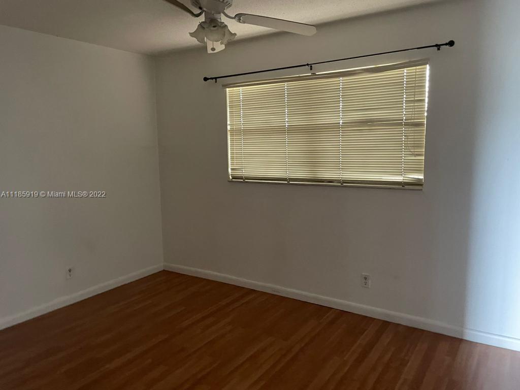 HILLCREST COUNTRY CLUB #1 - Residential Lease