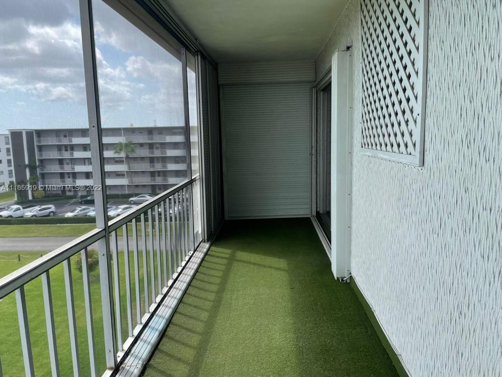 HILLCREST COUNTRY CLUB #1 - Residential Lease