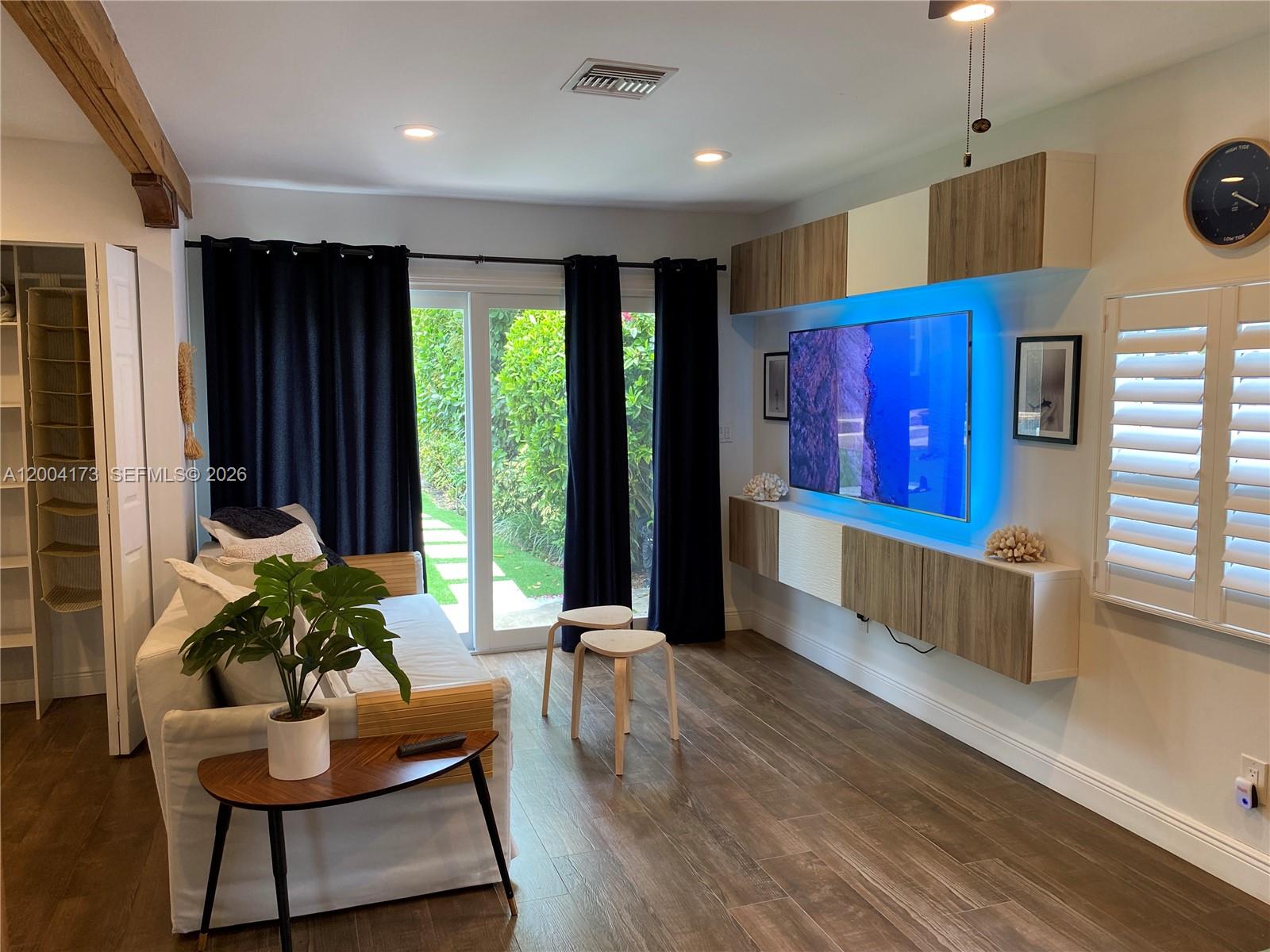 STRANAHANS SUB - Residential