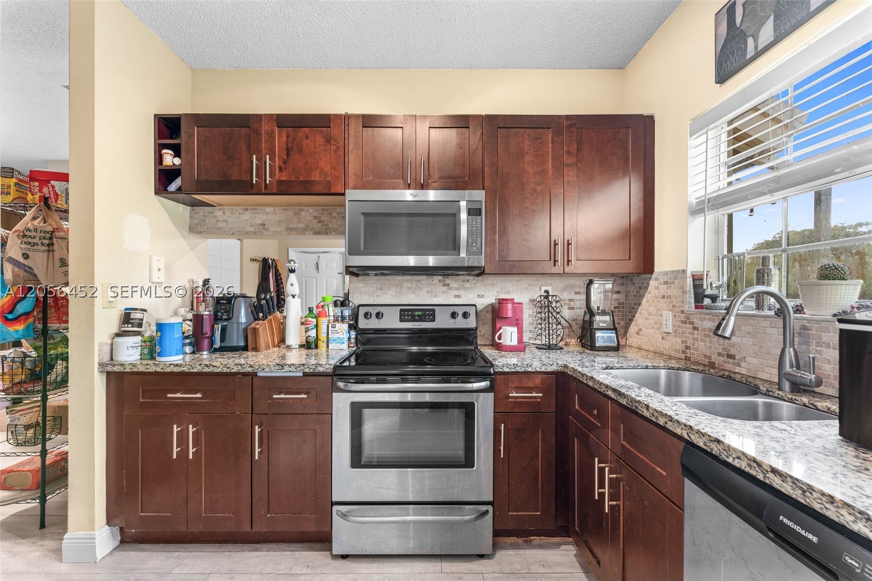 WATERS EDGE AT DEERFIELD - Residential
