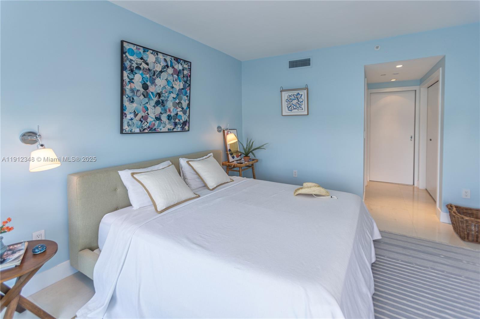 THE BENTLEY BAY CONDO - Residential