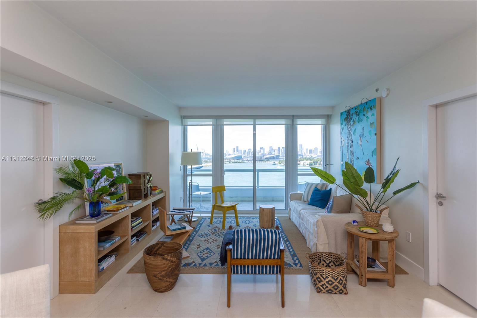 THE BENTLEY BAY CONDO - Residential