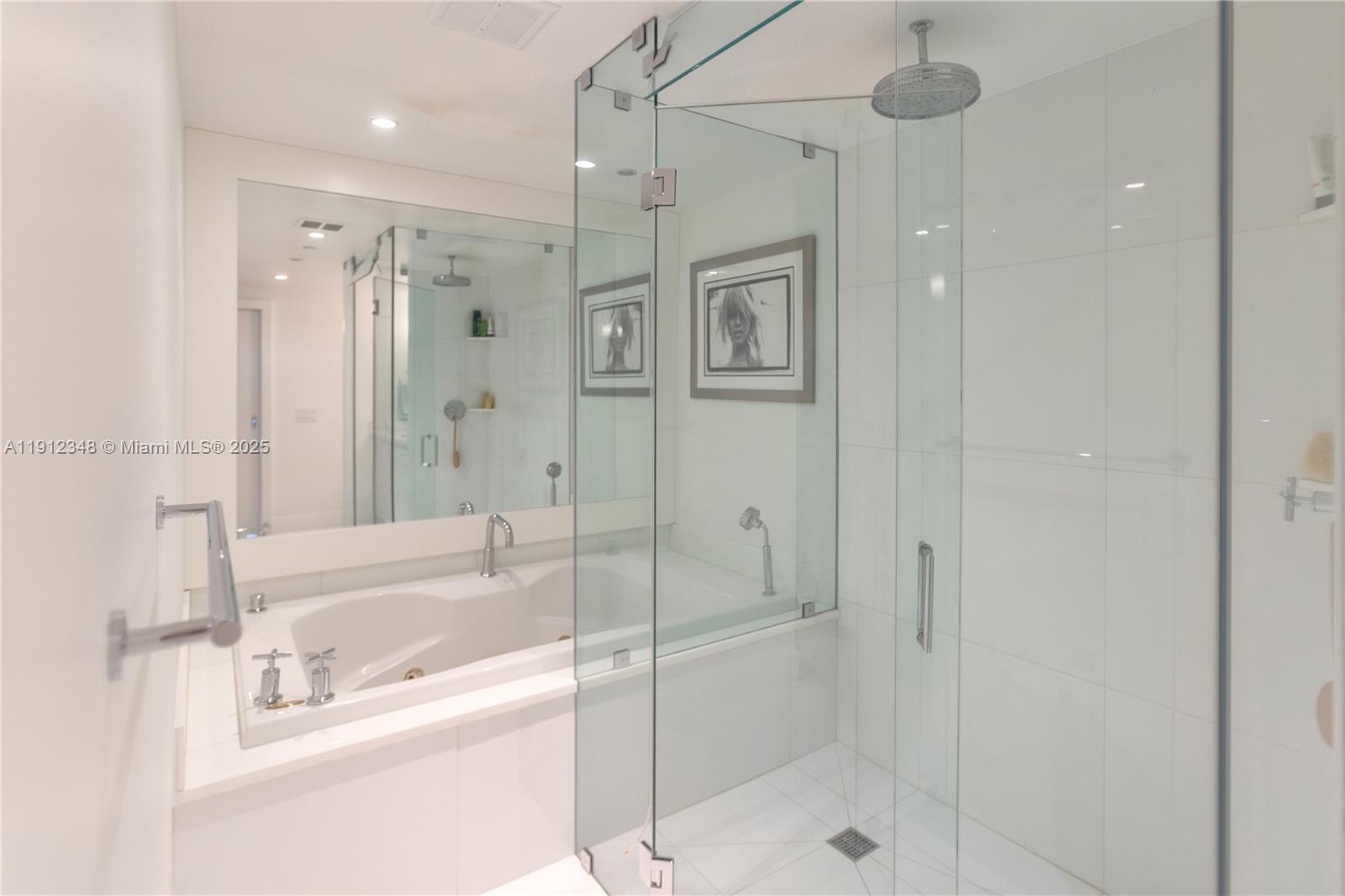 THE BENTLEY BAY CONDO - Residential