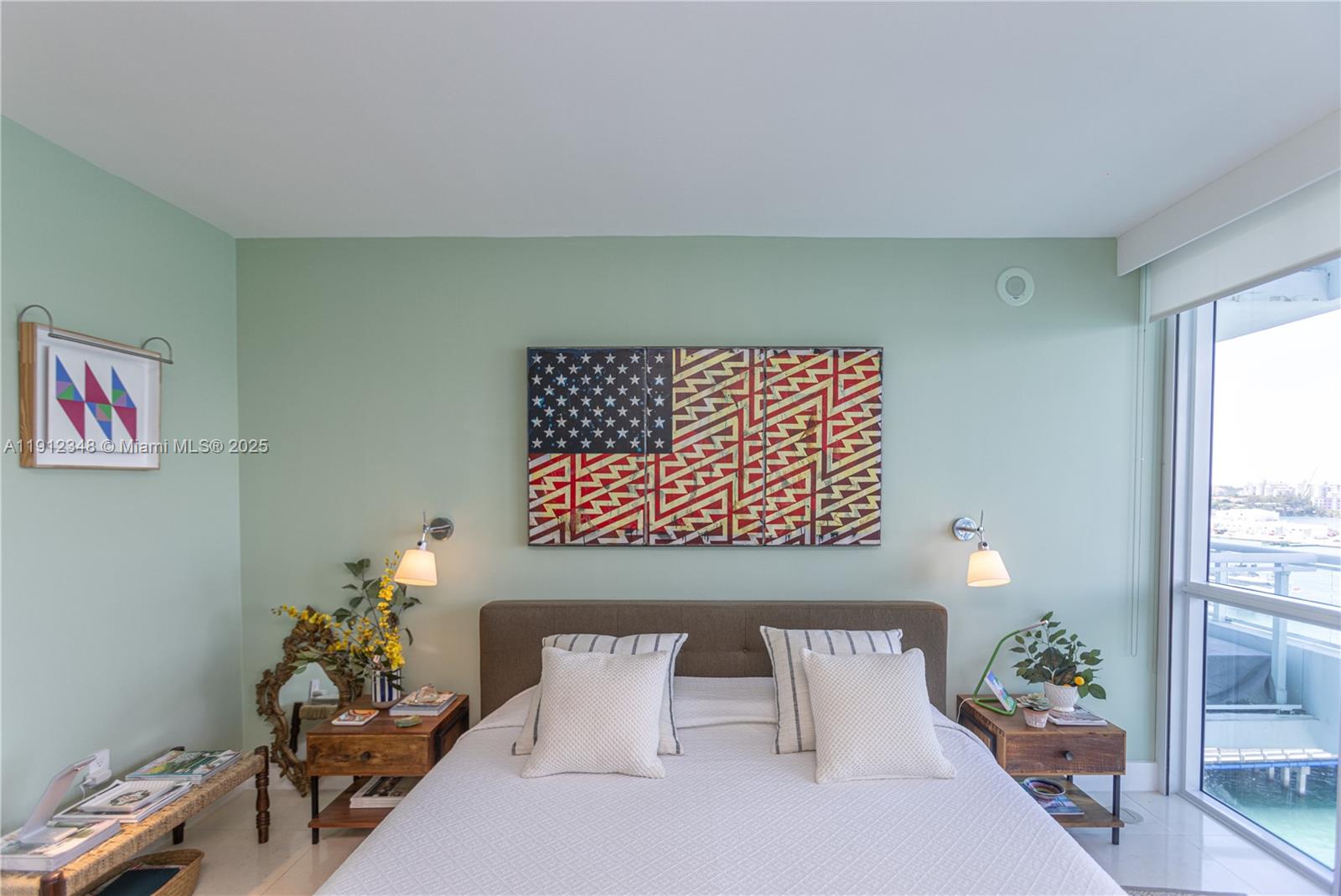 THE BENTLEY BAY CONDO - Residential