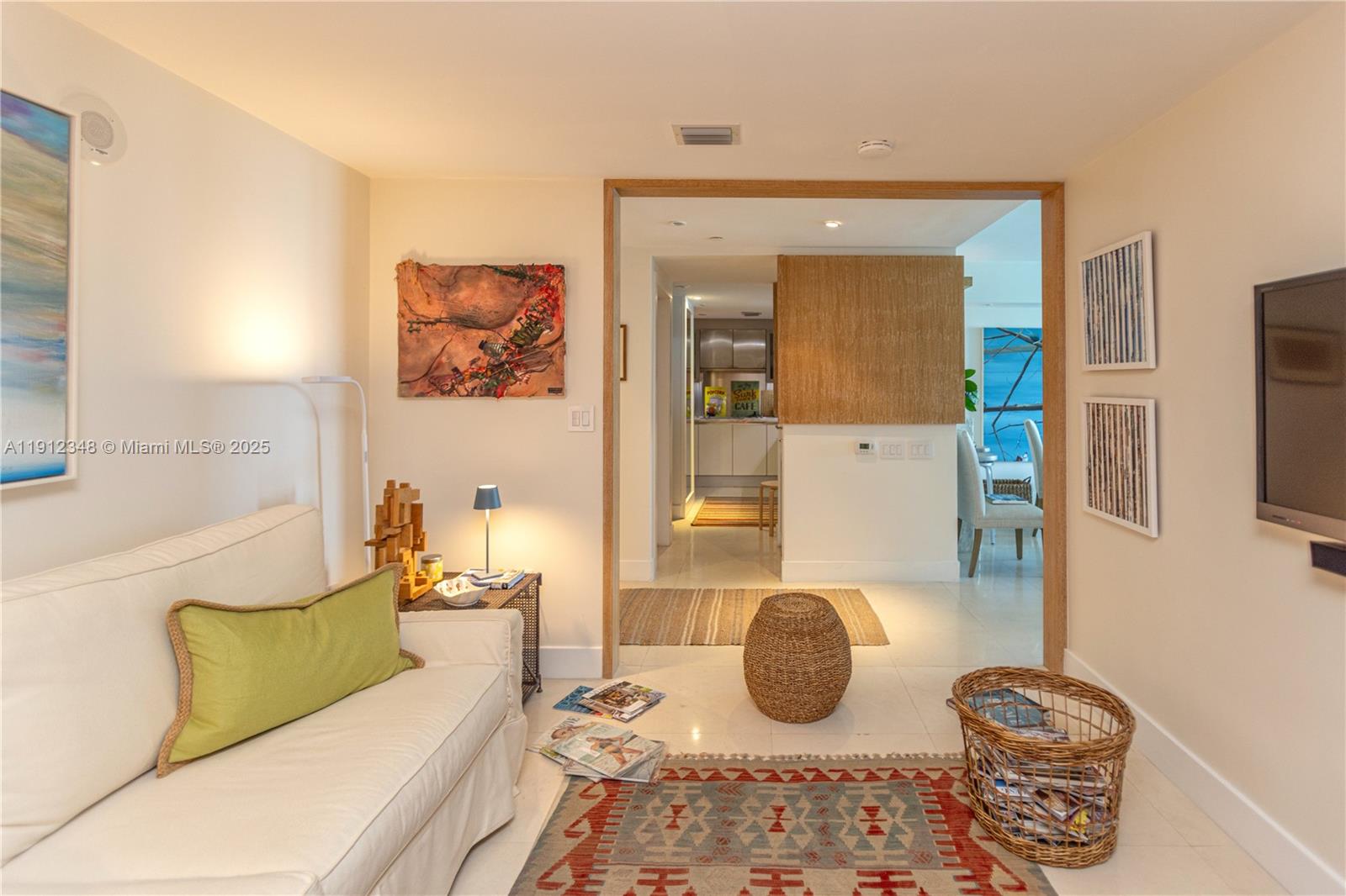 THE BENTLEY BAY CONDO - Residential