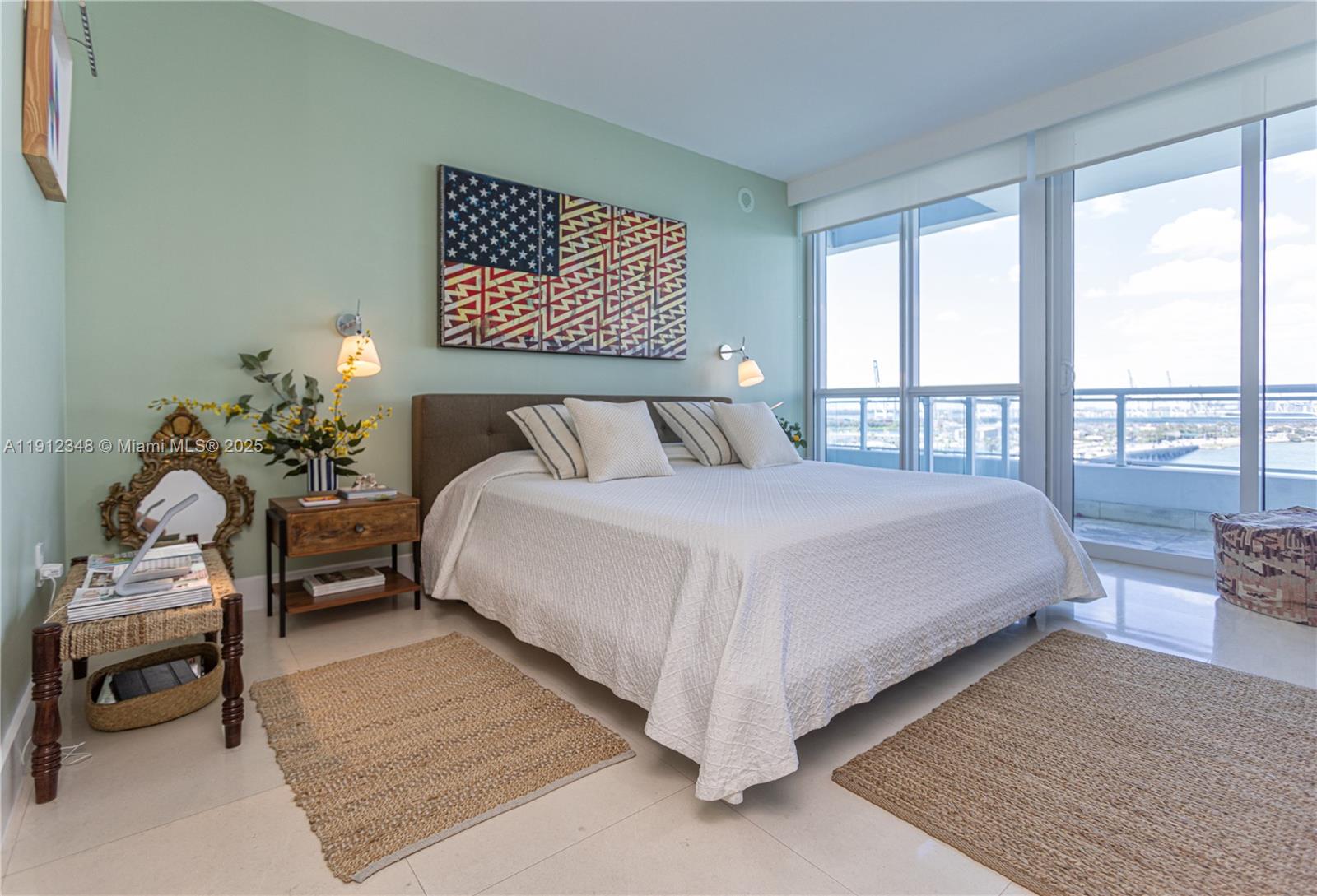 THE BENTLEY BAY CONDO - Residential