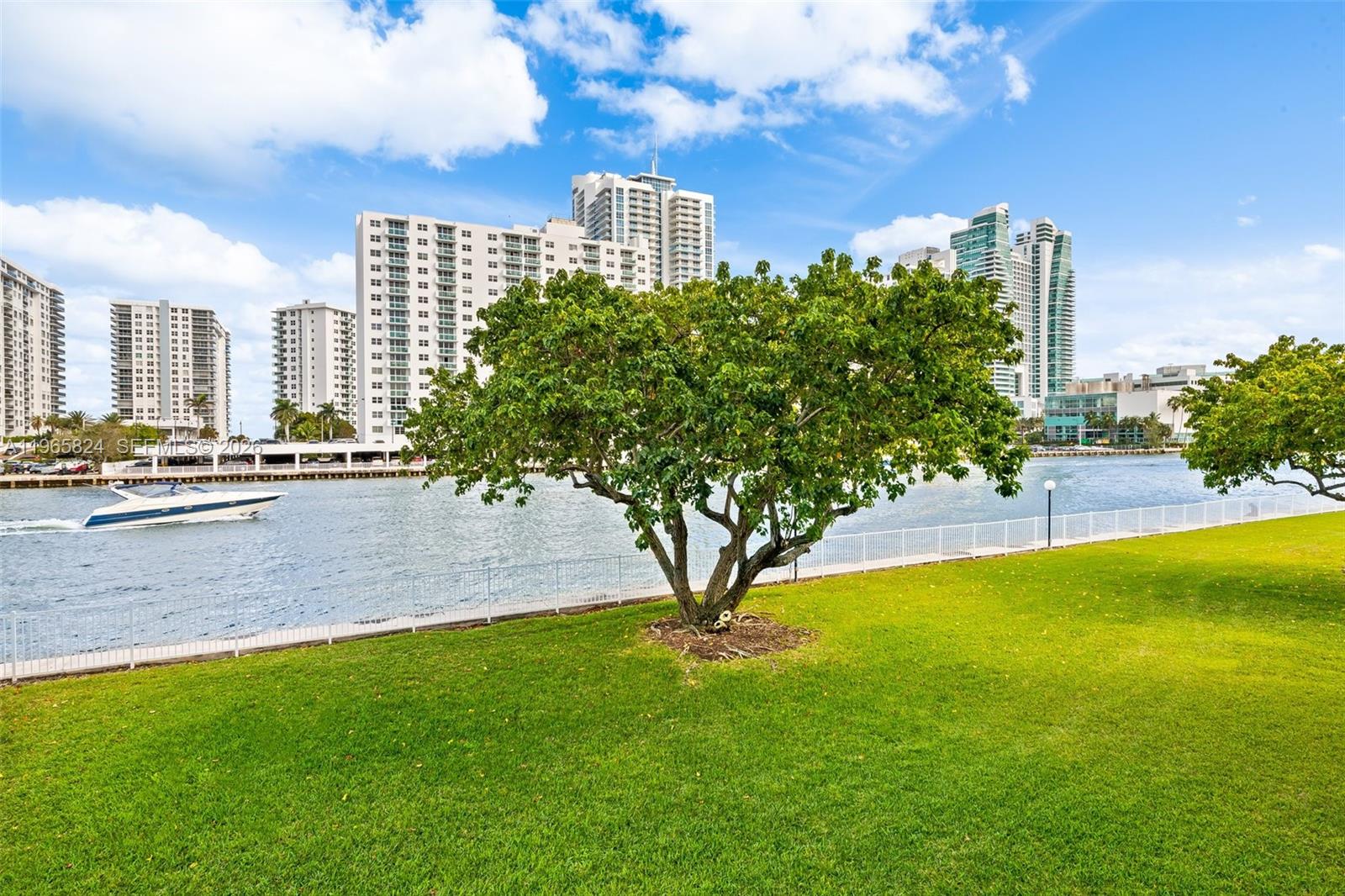 OCEANVIEW PARK CONDO - Residential