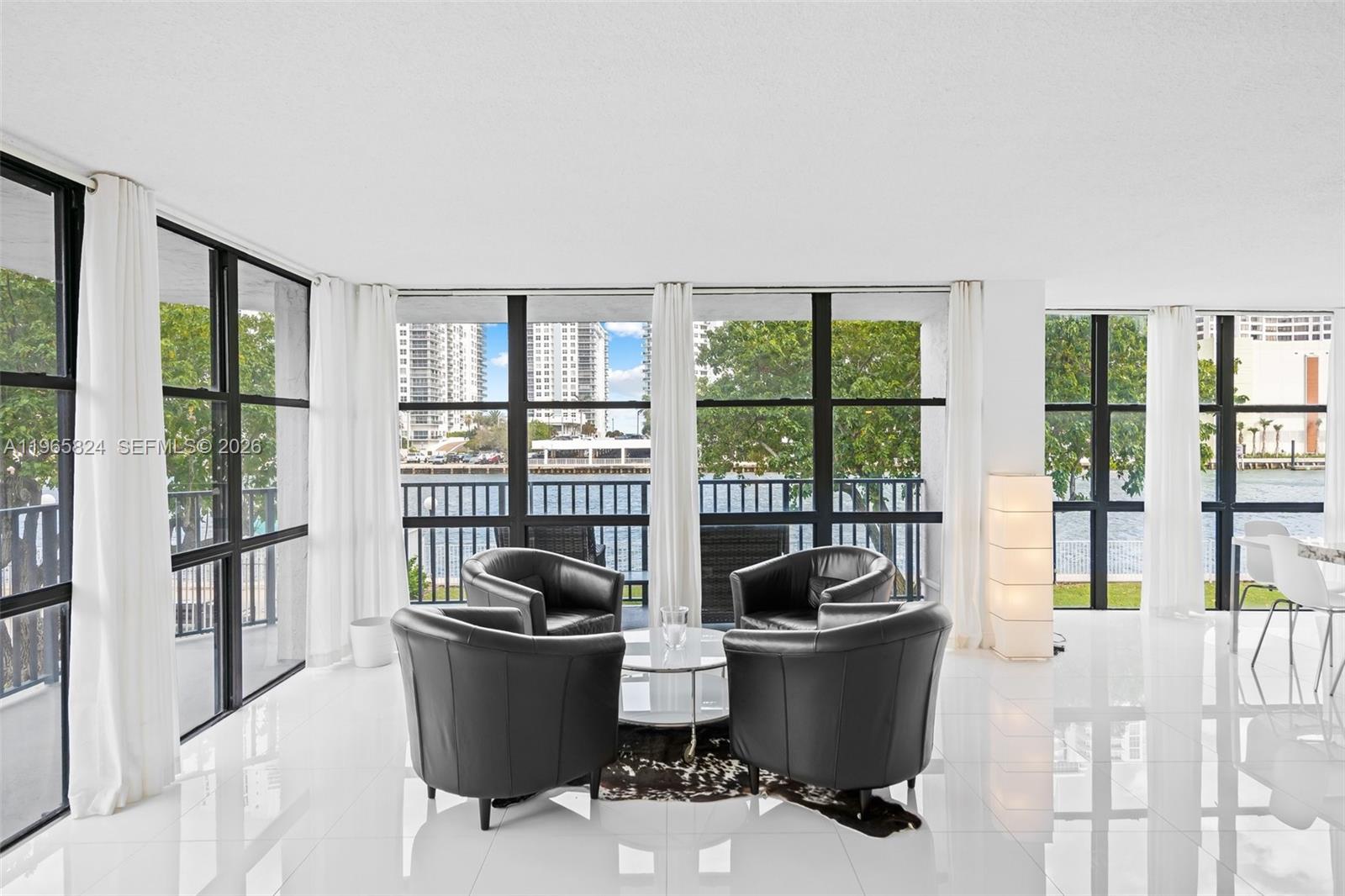 OCEANVIEW PARK CONDO - Residential