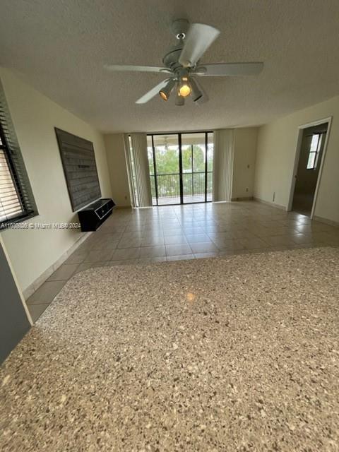 ROYAL PALM AT PLANTATION - Residential