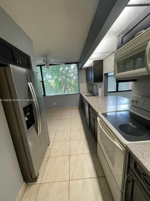 ROYAL PALM AT PLANTATION - Residential