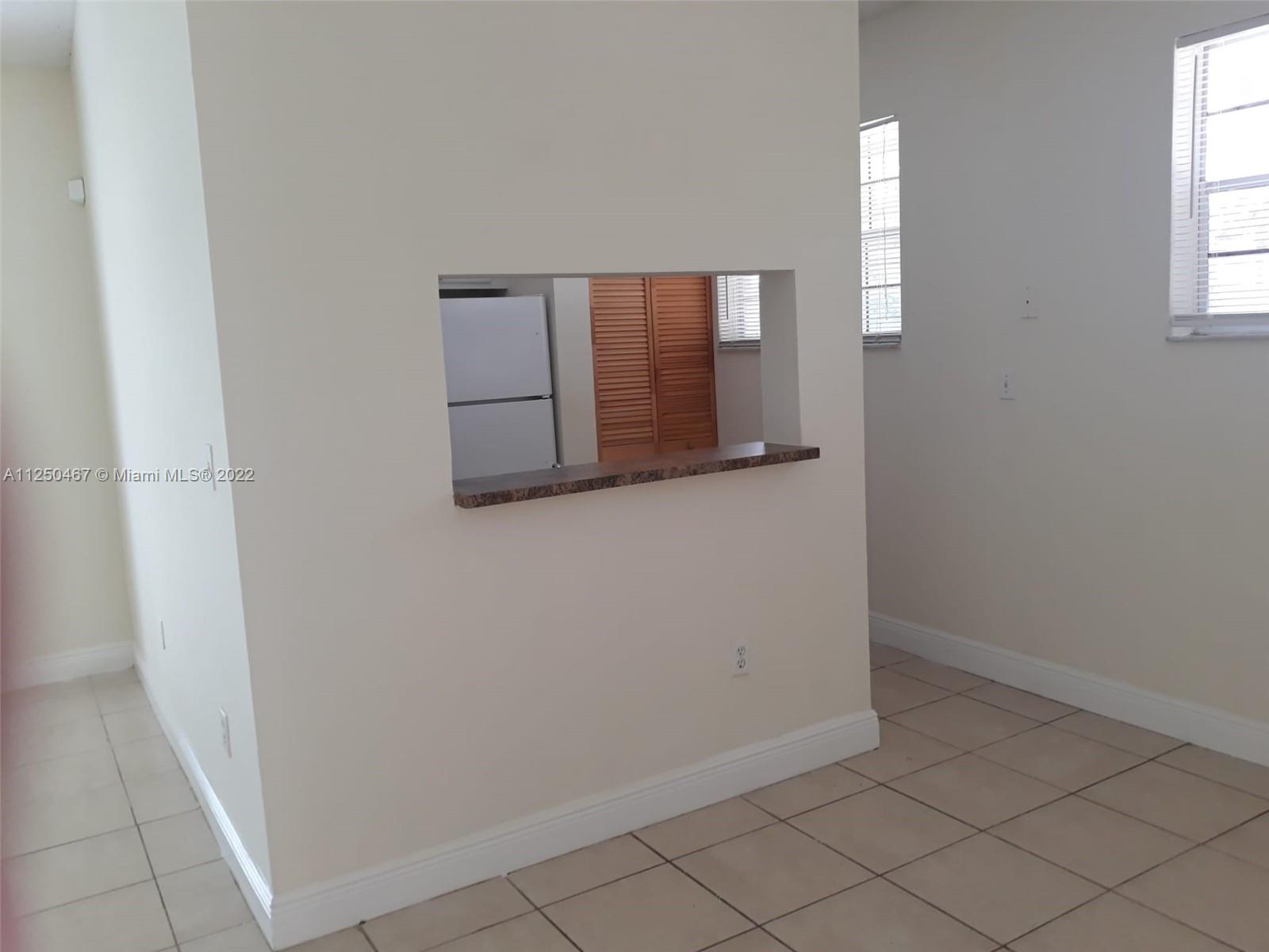 REFLECTIONS AT PEMBROKE P - Residential Lease