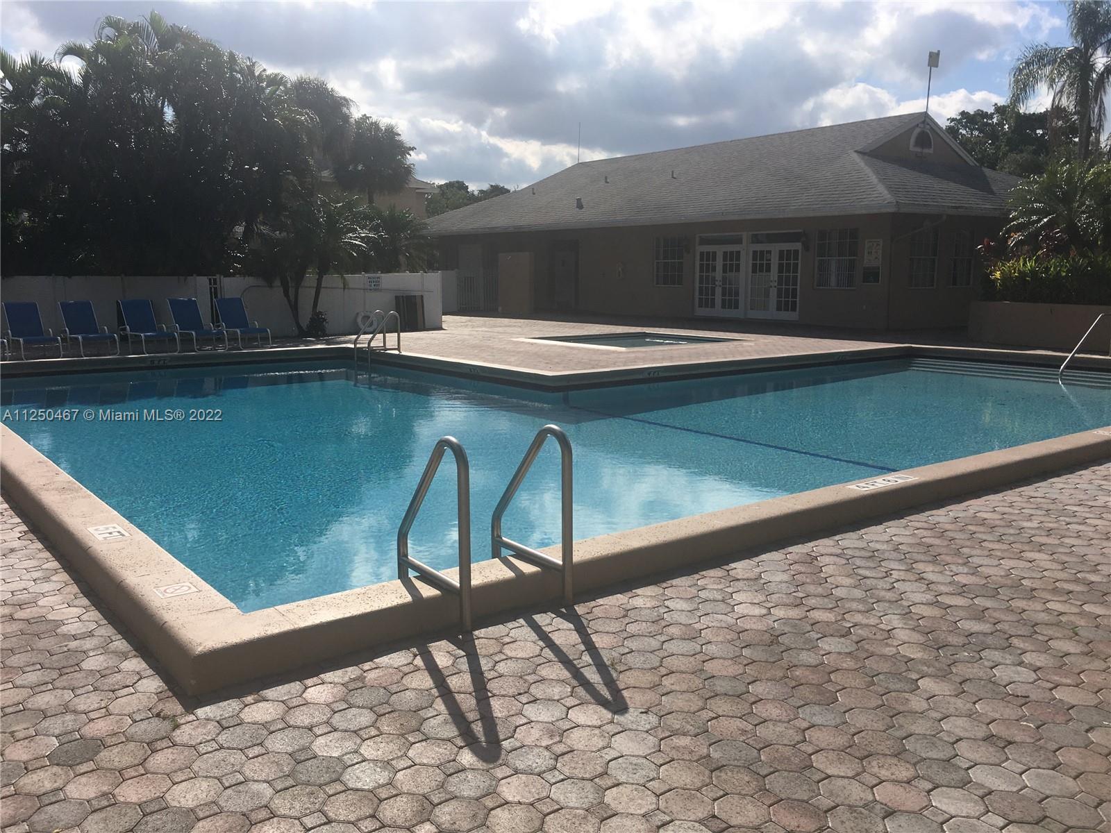 REFLECTIONS AT PEMBROKE P - Residential Lease
