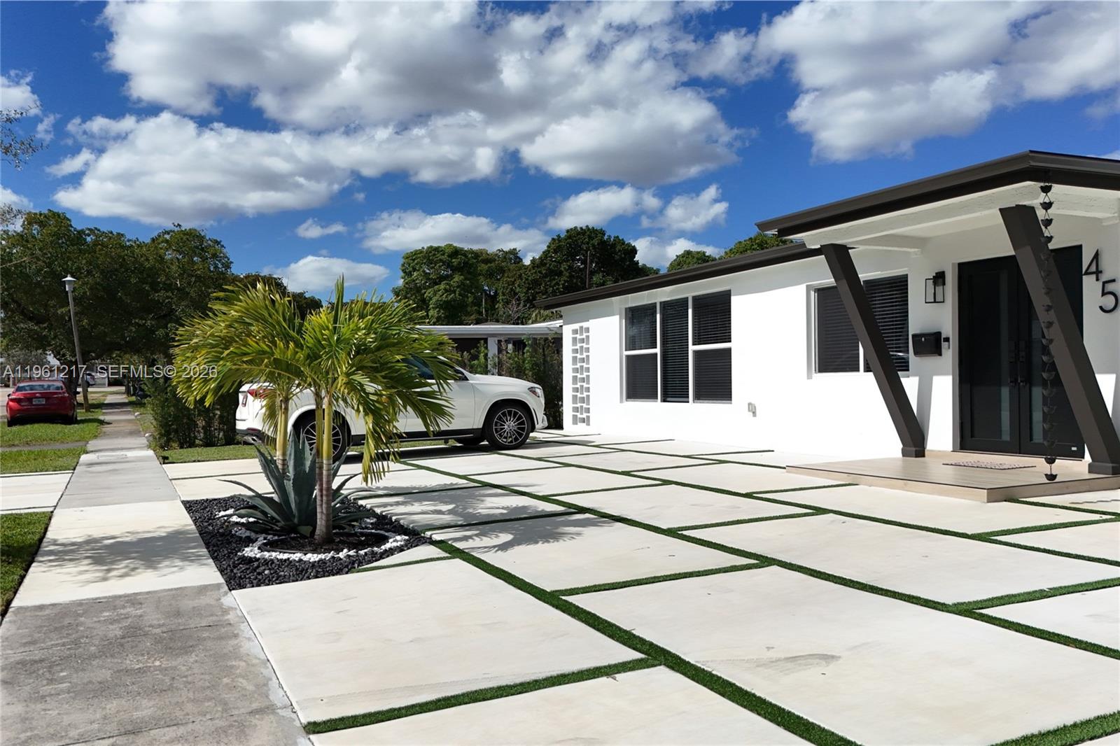 BREEZESWEPT ESTATES - Residential