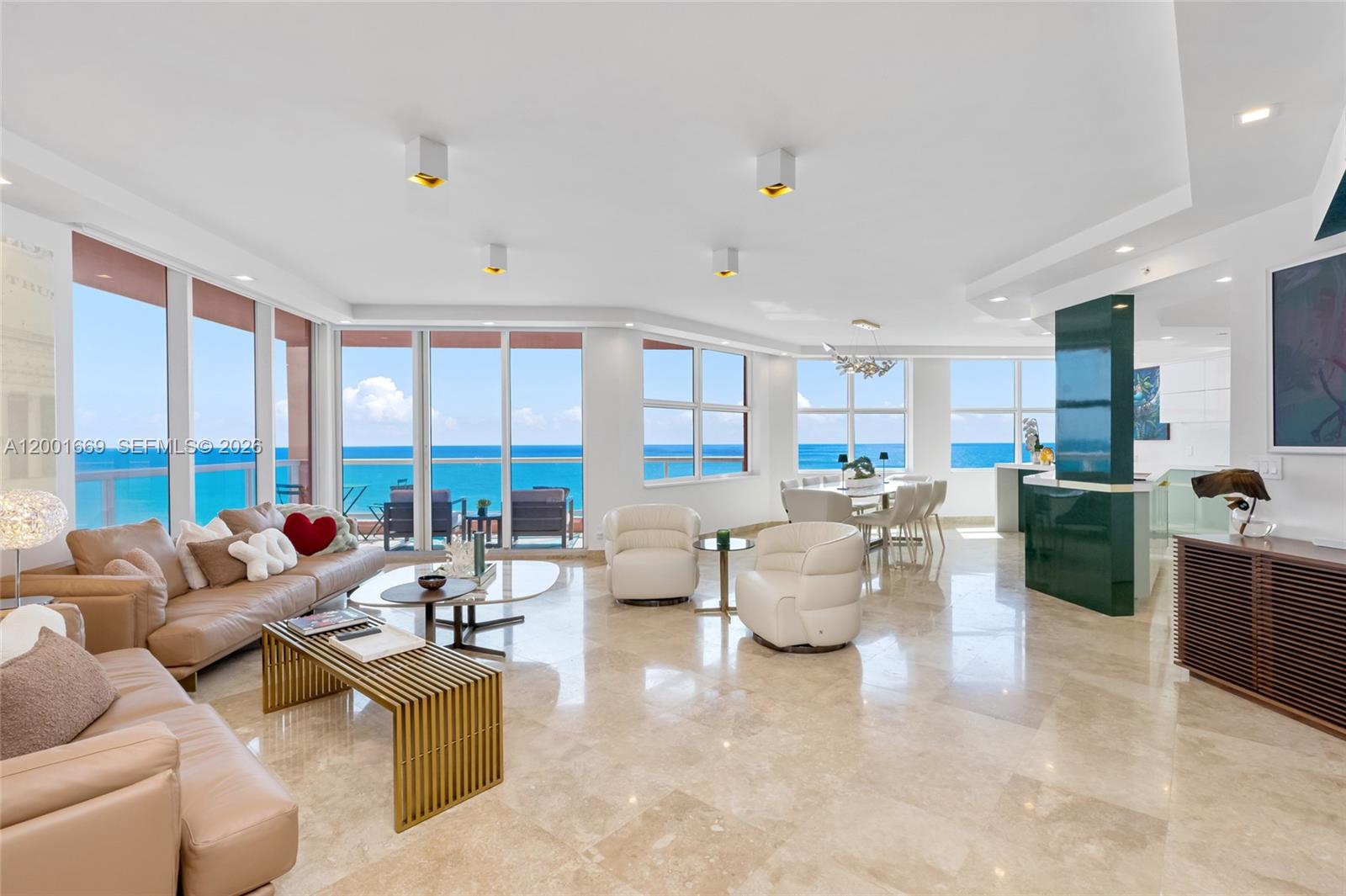 PALMS TOWER ONE CONDO - Residential