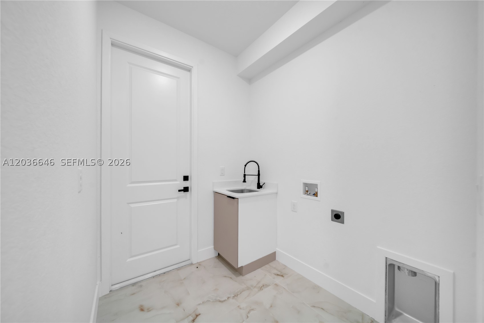 PORT LaBELLE UNIT 6 - Residential