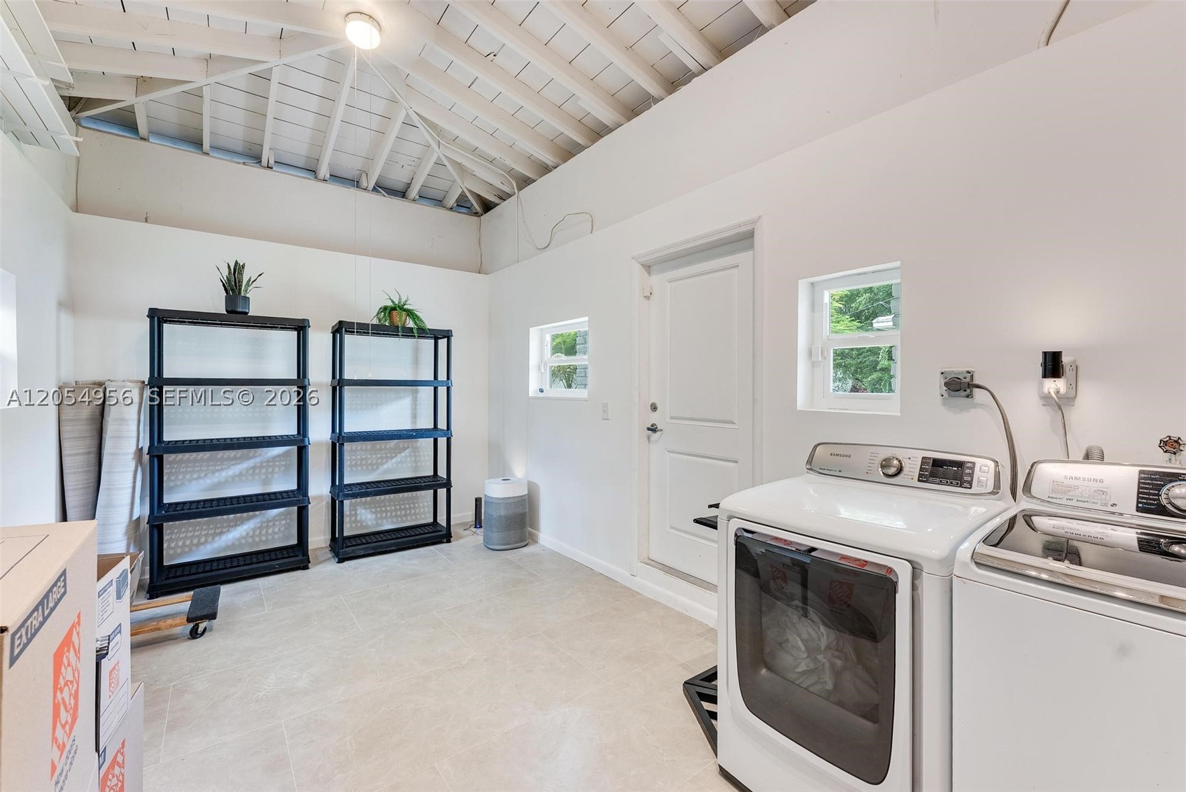 BAYWOOD - Residential