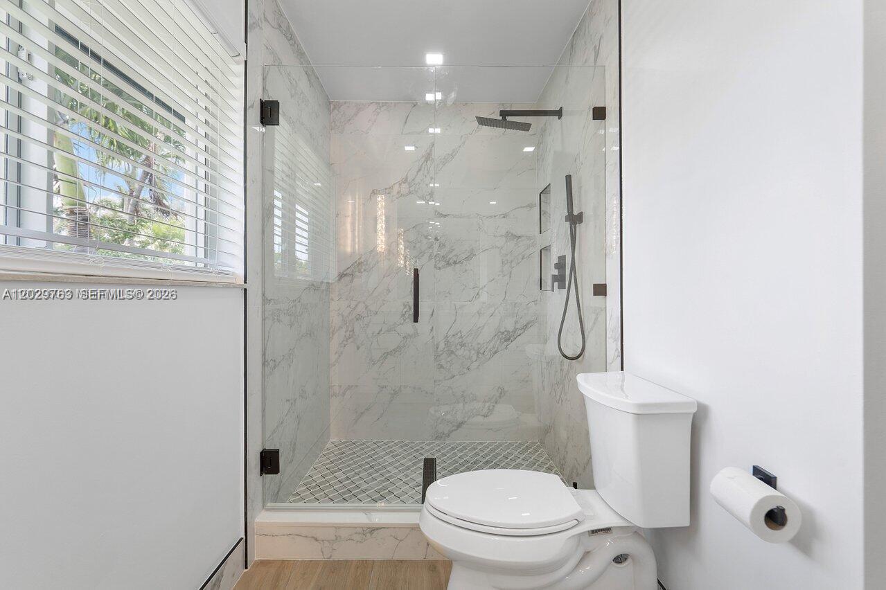 BOCA HARBOUR 8TH SEC - Residential Lease