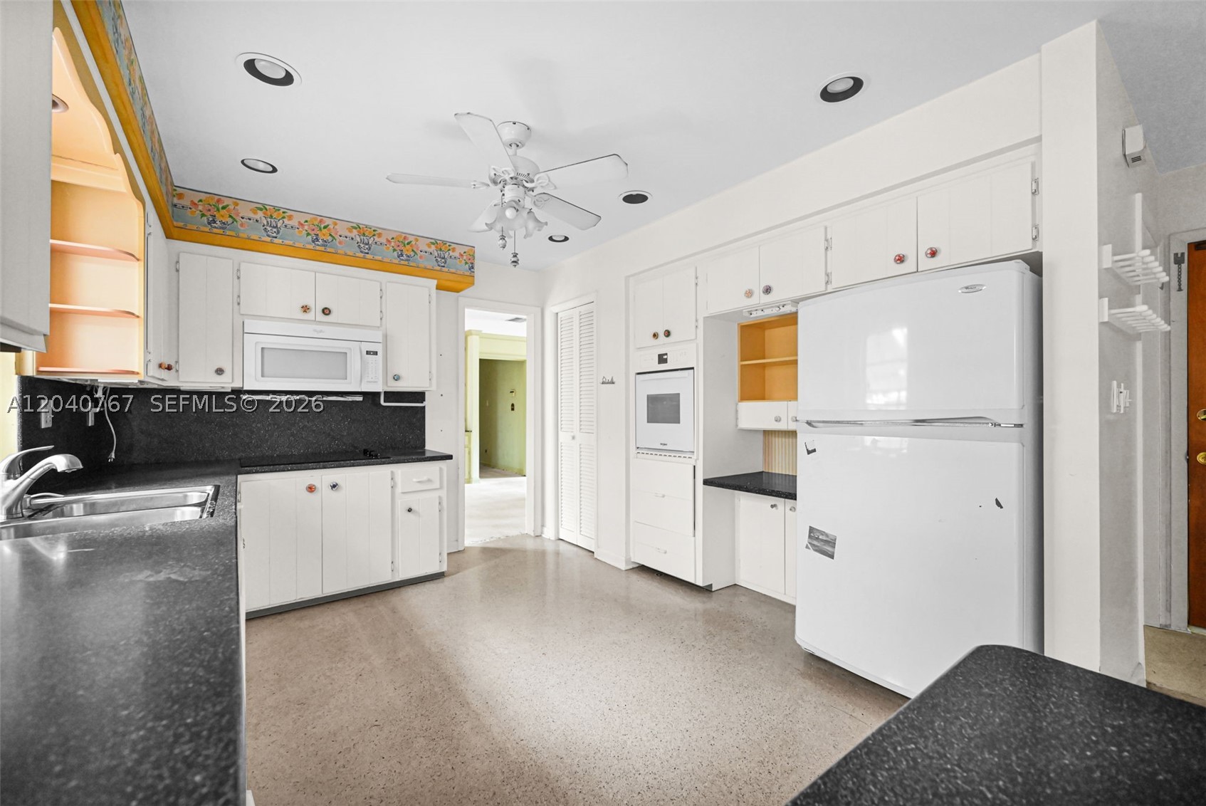 PLANTATION MANORS-RESUB - Residential