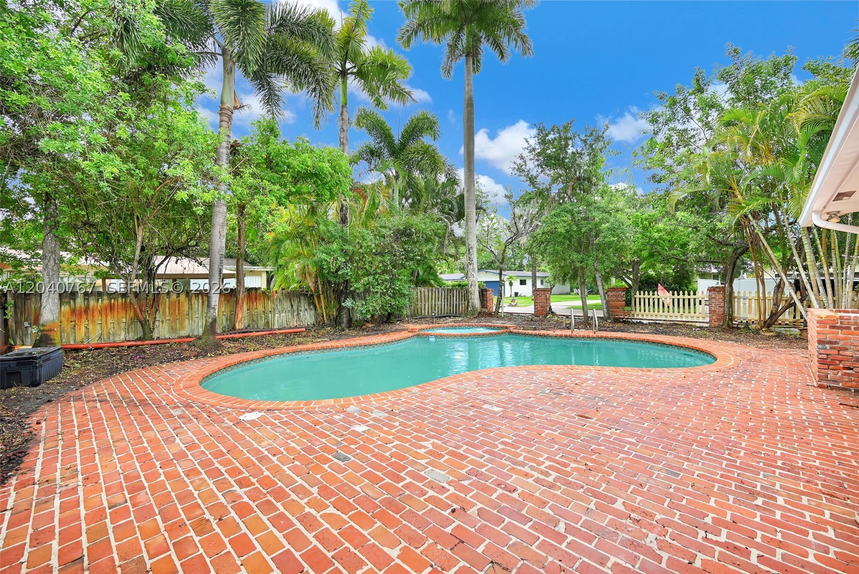 PLANTATION MANORS-RESUB - Residential