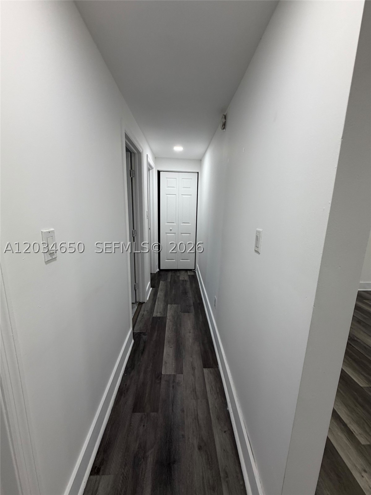 PARA VILLA HEIGHTS - Residential Lease