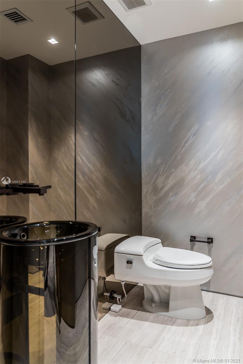 FENDI CHATEAU RESIDENCES - Residential