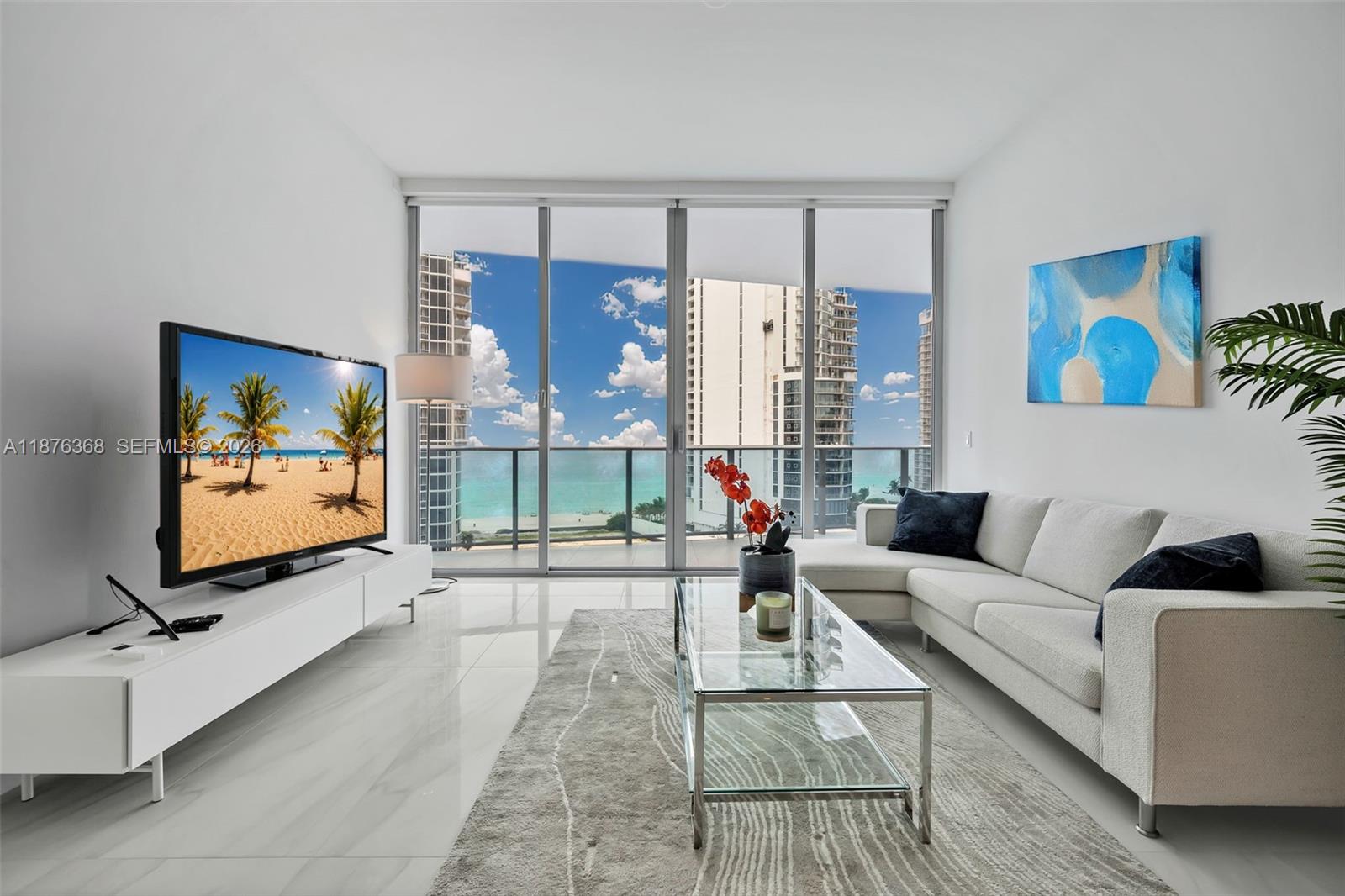 AURORA CONDOMINIUM - Residential