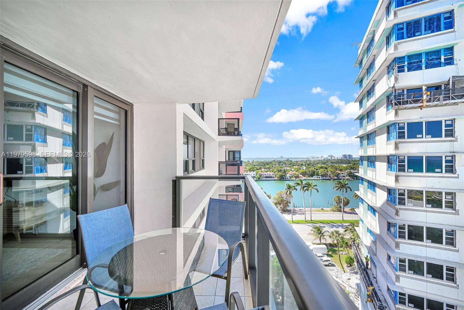 THE ALEXANDER CONDO - Residential