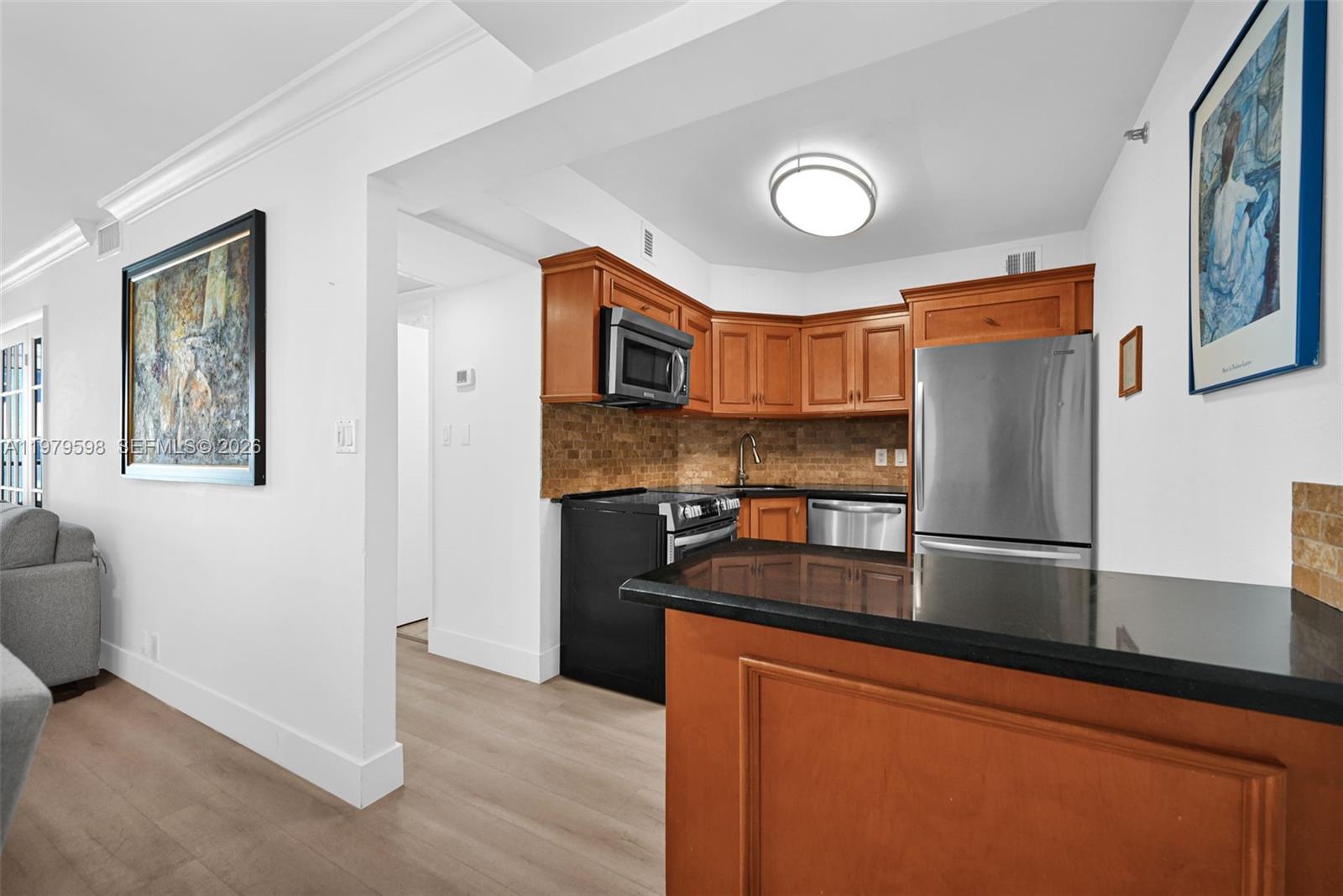 THE ALEXANDER CONDO - Residential